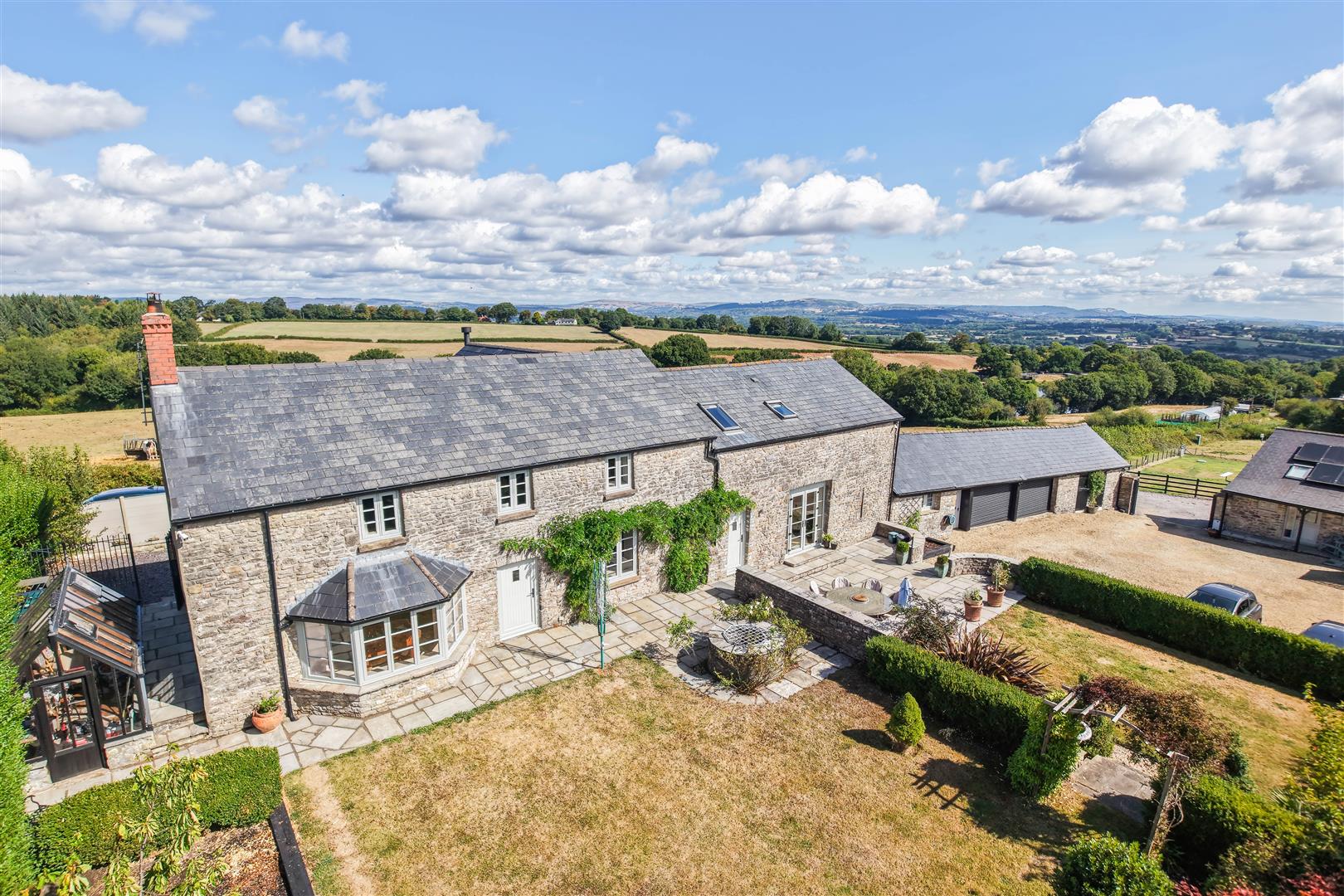 Warren Farm, Pendoylan, Nr Cowbridge, Vale of Glamorgan, CF71 7UJ